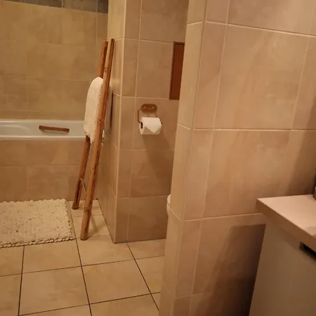 Vienna Gate Apartment, Free Parking * Bratislava